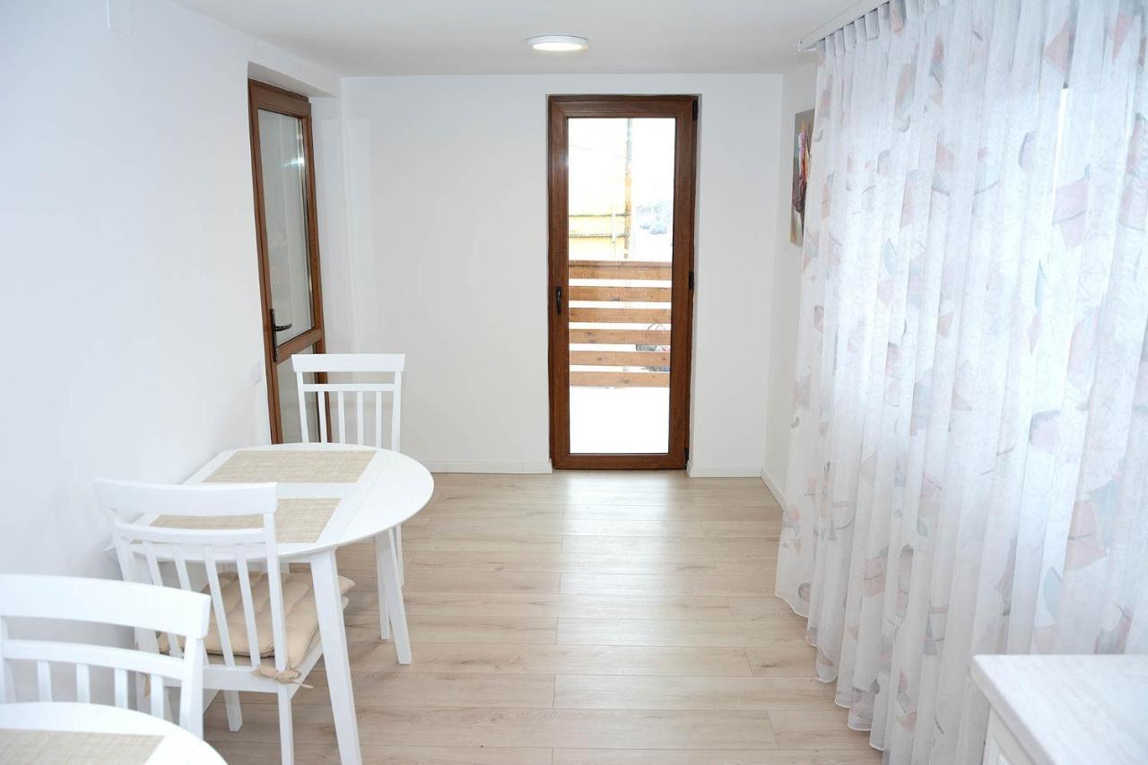 Vila Aras Simeria Экстерьер фото